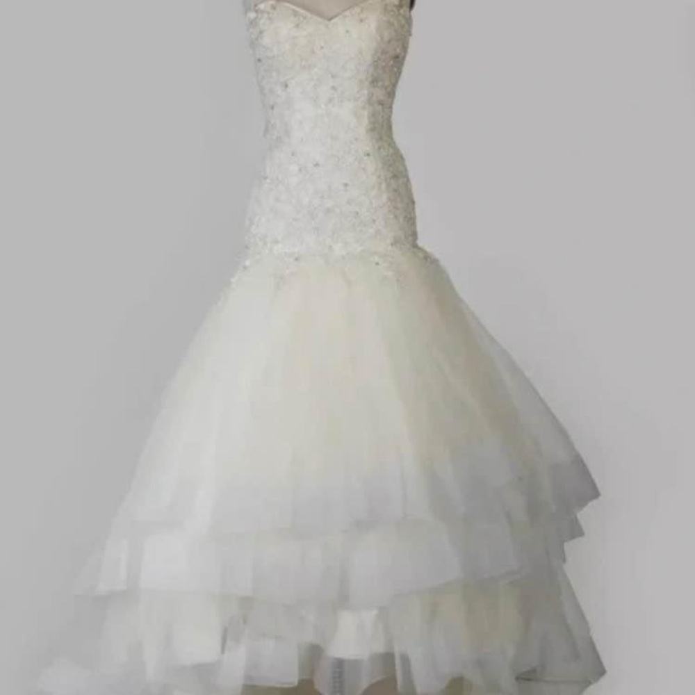 Alfred Angelo Disney fairy tale Cinderella wedding dress $300 OBO